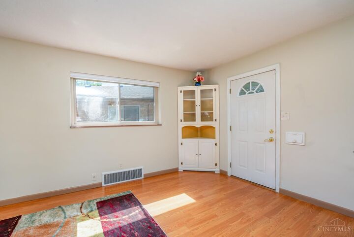 Property Photo:  2100 Faywood Drive  OH 45238 