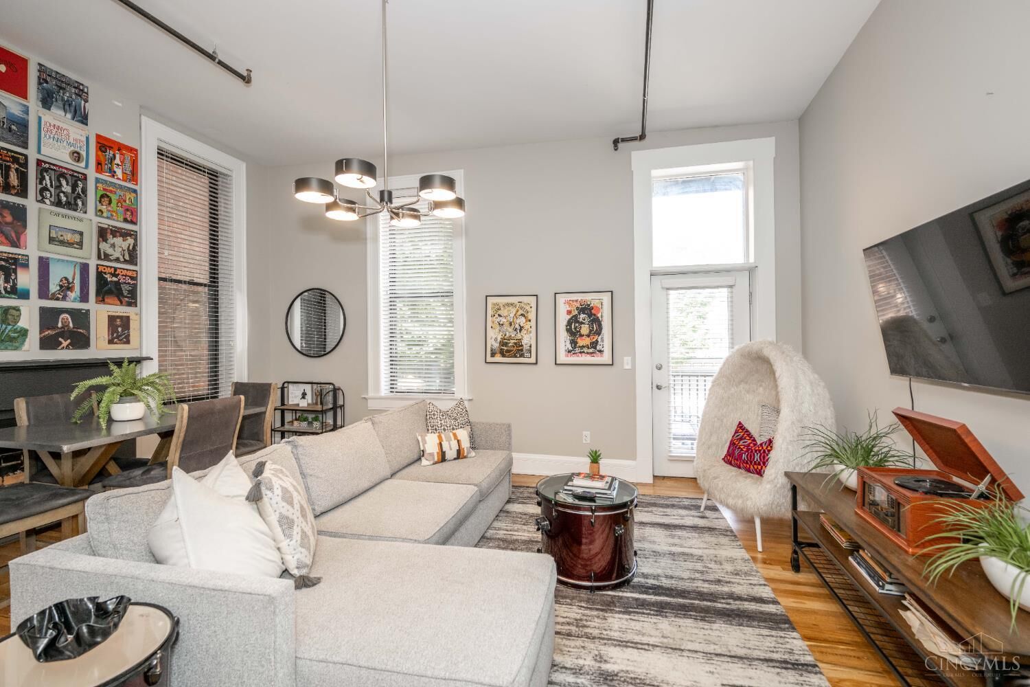 Property Photo: 1415 Vine Street OH 45202