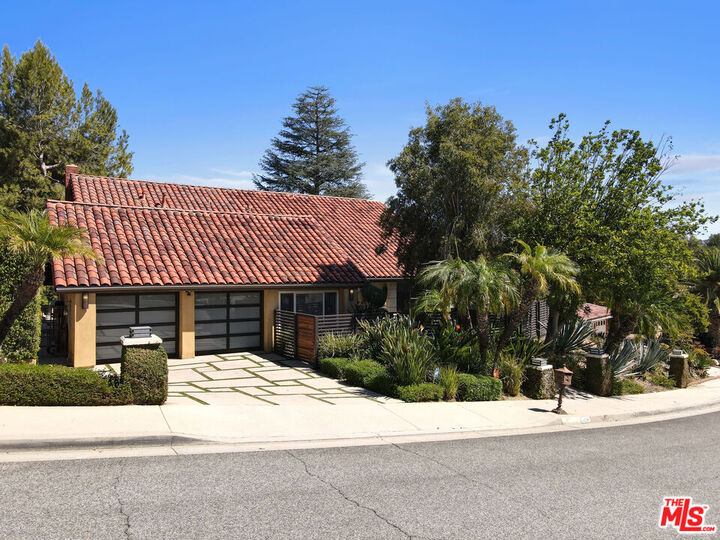 Property Photo:  4230 Park Alisal  CA 91302 