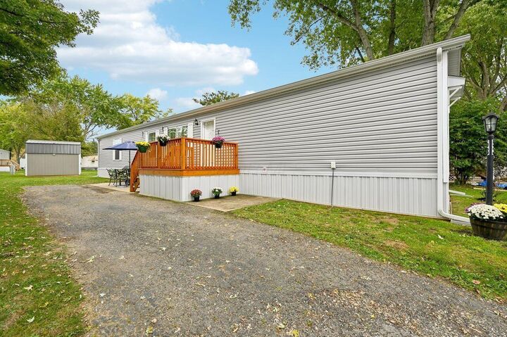 Property Photo:  8565 Smith Calhoun Road  OH 43064 