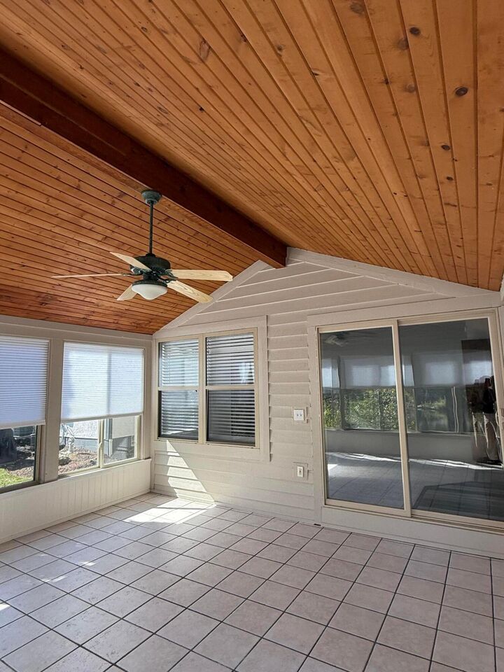 Property Photo: 536 Springwood Lake Drive OH 43230