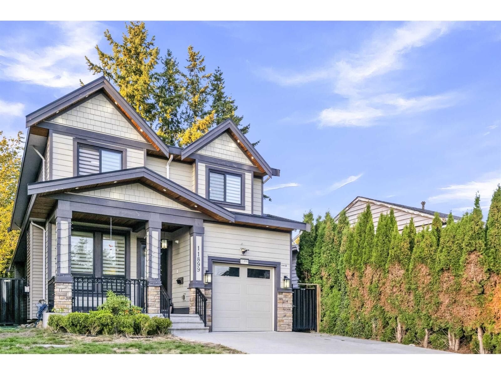 Property Photo: 11899 74B BC V4C 1H2