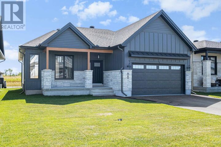 Property Photo:  88 Helen Street  ON K0A 1R0 