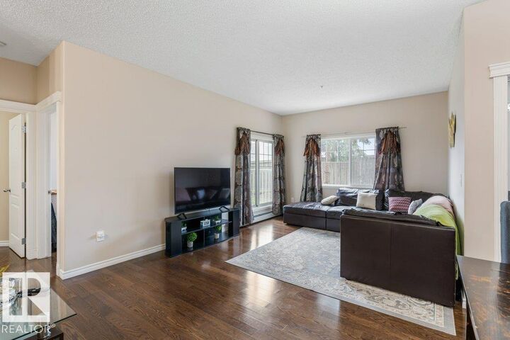 Property Photo: 16807 100 Avenue NW 135 AB T5P 4Z6