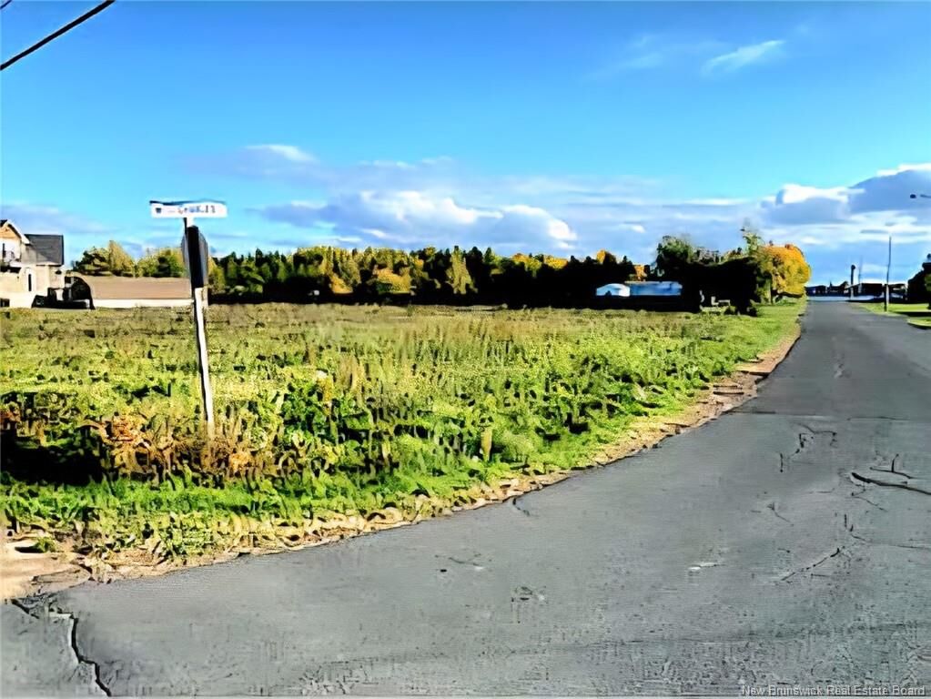 Property Photo:  2913sm Rue Dignard  NB E1X 1A2 