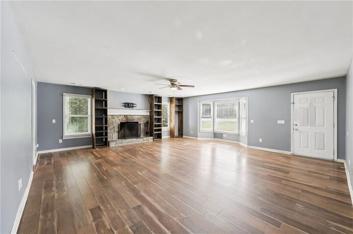 Property Photo: 289 Old Cassville White Road NW GA 30121