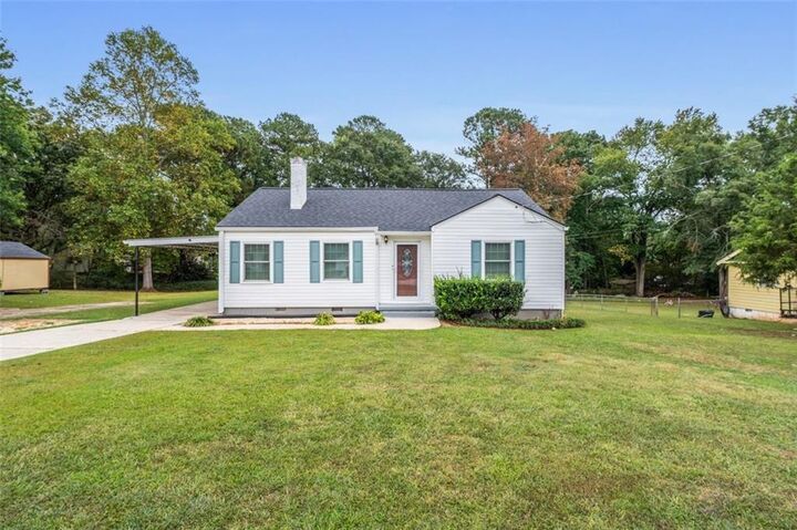 Property Photo: 111 Poplar Street GA 30213