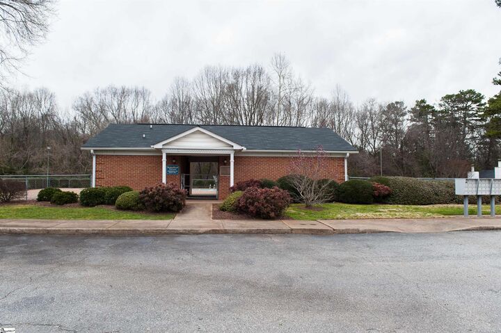 Property Photo:  166 Buckstone Lane  SC 29307 