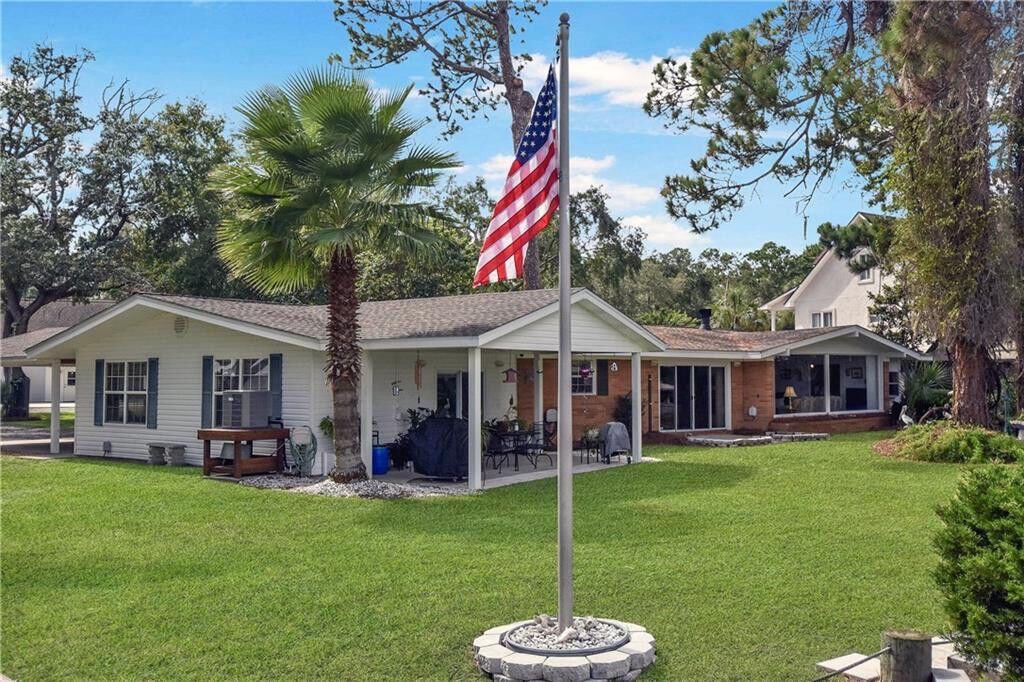 Property Photo:  157 Zellwood Drive  GA 31523 