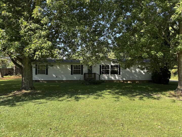 Property Photo: 3152 Heavilin Road IN 46385