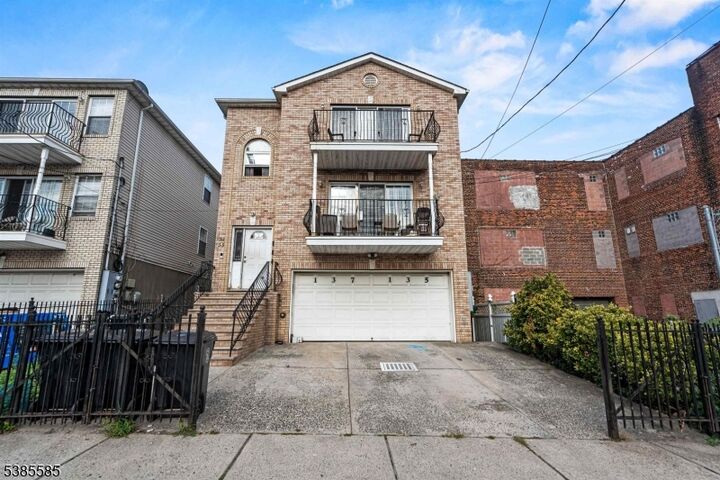 135 S 15th St  Newark City NJ 07107 photo