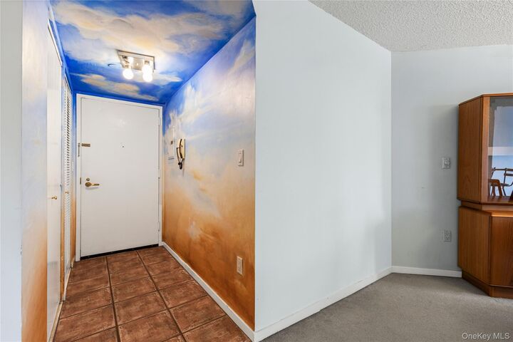 Property Photo:  10 Stewart Place 2aw  NY 10603 