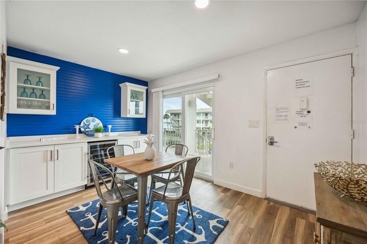 Property Photo: 3320 Gulf Of Mexico Drive 207-C FL 34228