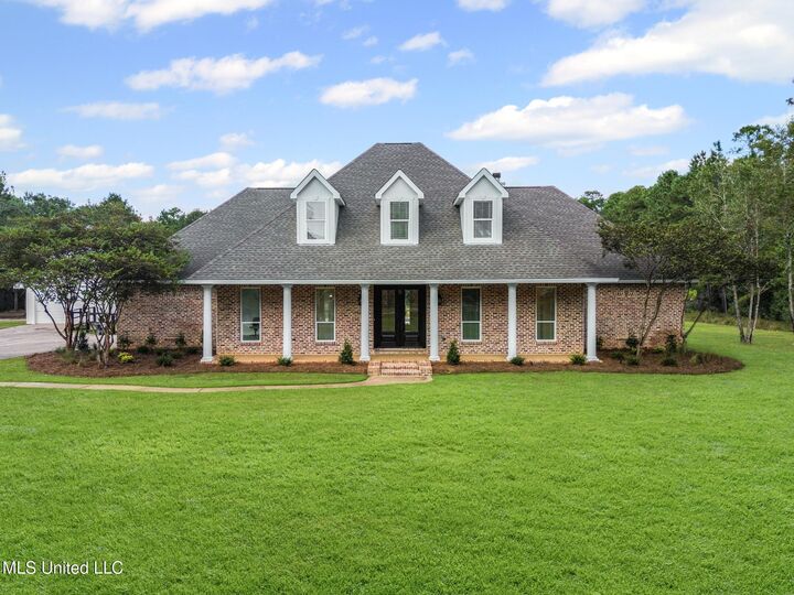 Property Photo: 23480 Arcadia Farm Road MS 39571