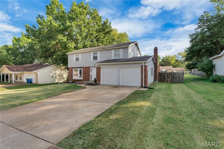 Property Photo:  1828 Arrowpoint Drive  MO 63138 