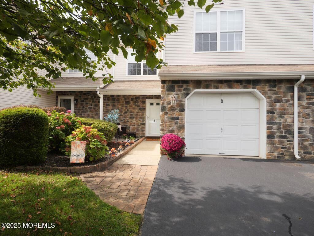 Property Photo:  8 Hawthorne Drive  NJ 07712 