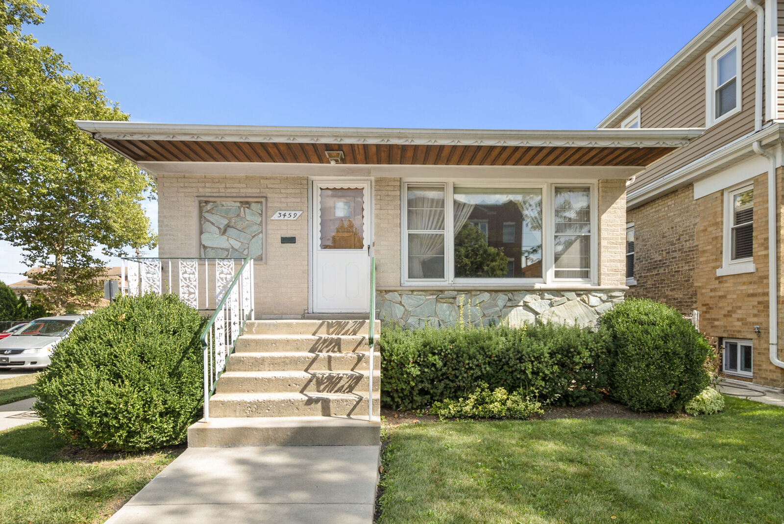Property Photo:  3459 N Narragansett Avenue  IL 60634 