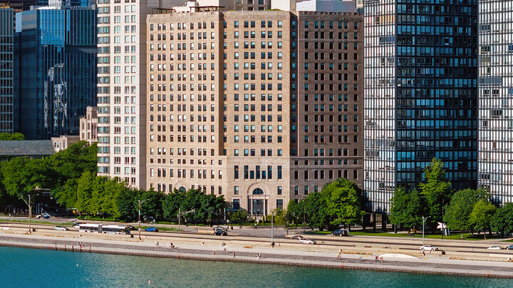 850 N Lake Shore Drive 405  Chicago IL 60611 photo