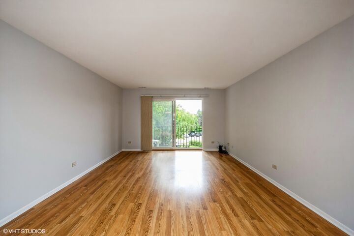Property Photo:  1112 Castilian Court 313  IL 60025 