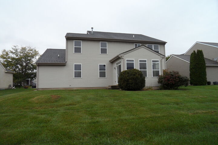 Property Photo: 408 Winding Trail IL 60135