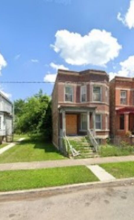 7225 S Langley Avenue  Chicago IL 60619 photo