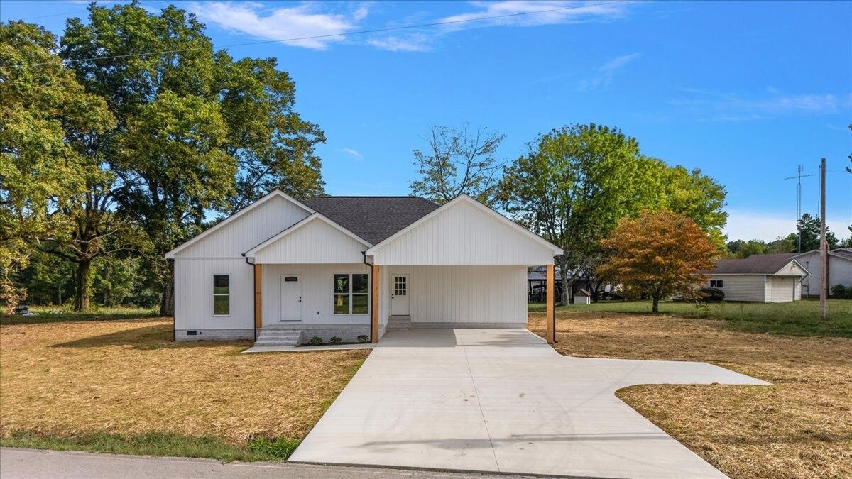 Property Photo:  58 Jordan Rd  TN 38464 