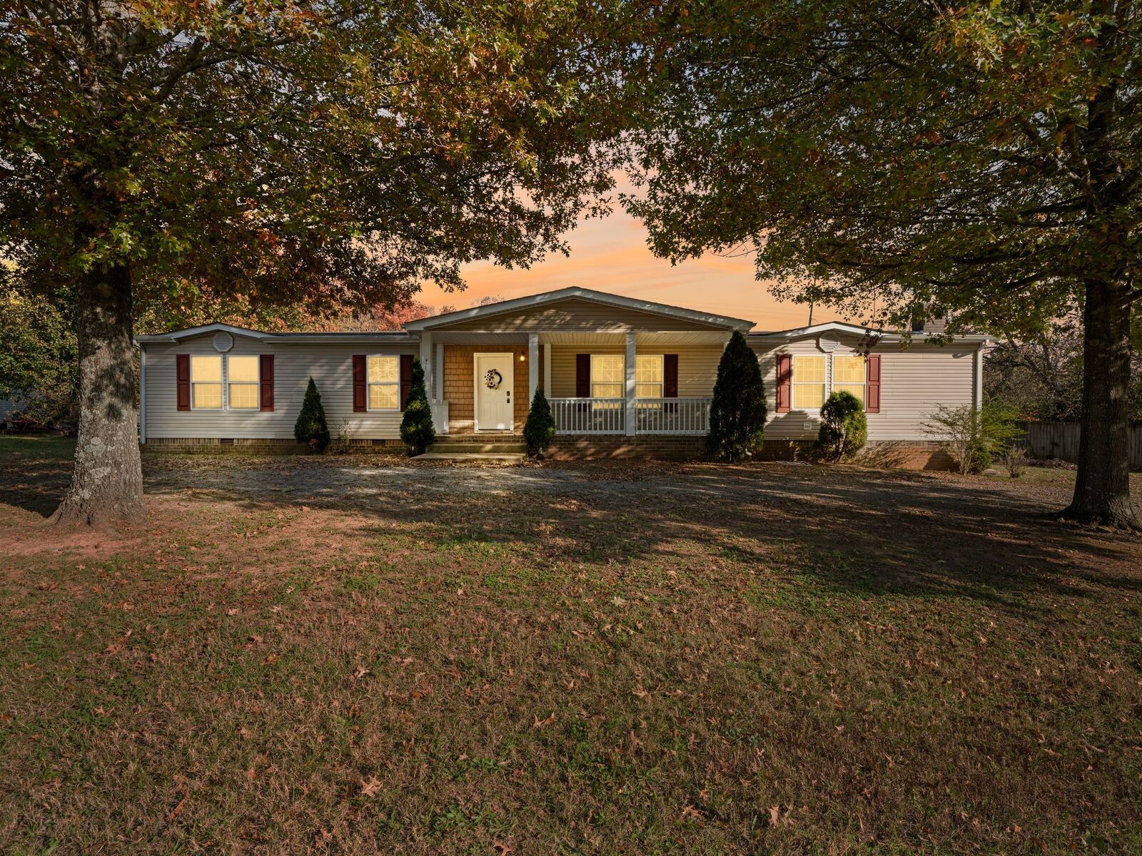 Property Photo:  417 Briarwood Rd  TN 37040 