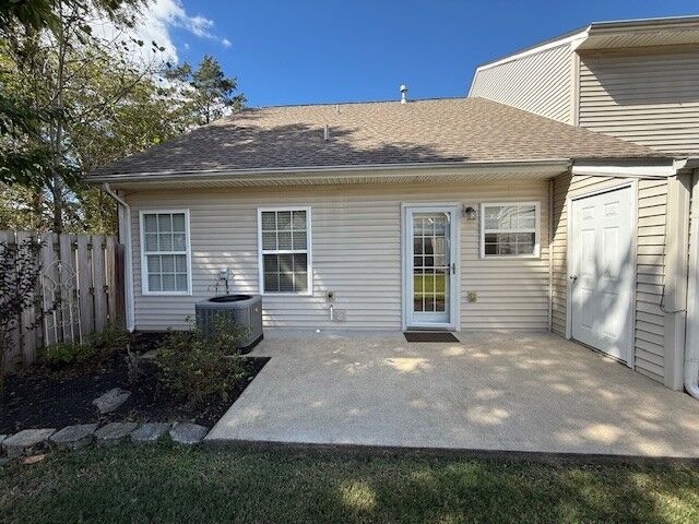 Property Photo:  1040 Charlie Daniels Pkwy 207  TN 37122 