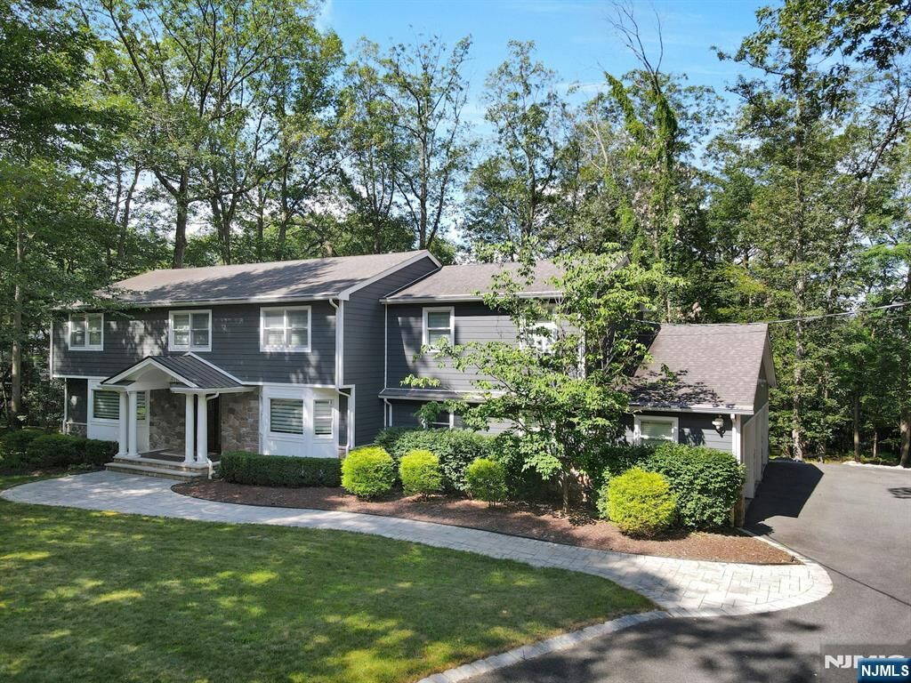 Property Photo:  75 Apple Ridge  NJ 07677 