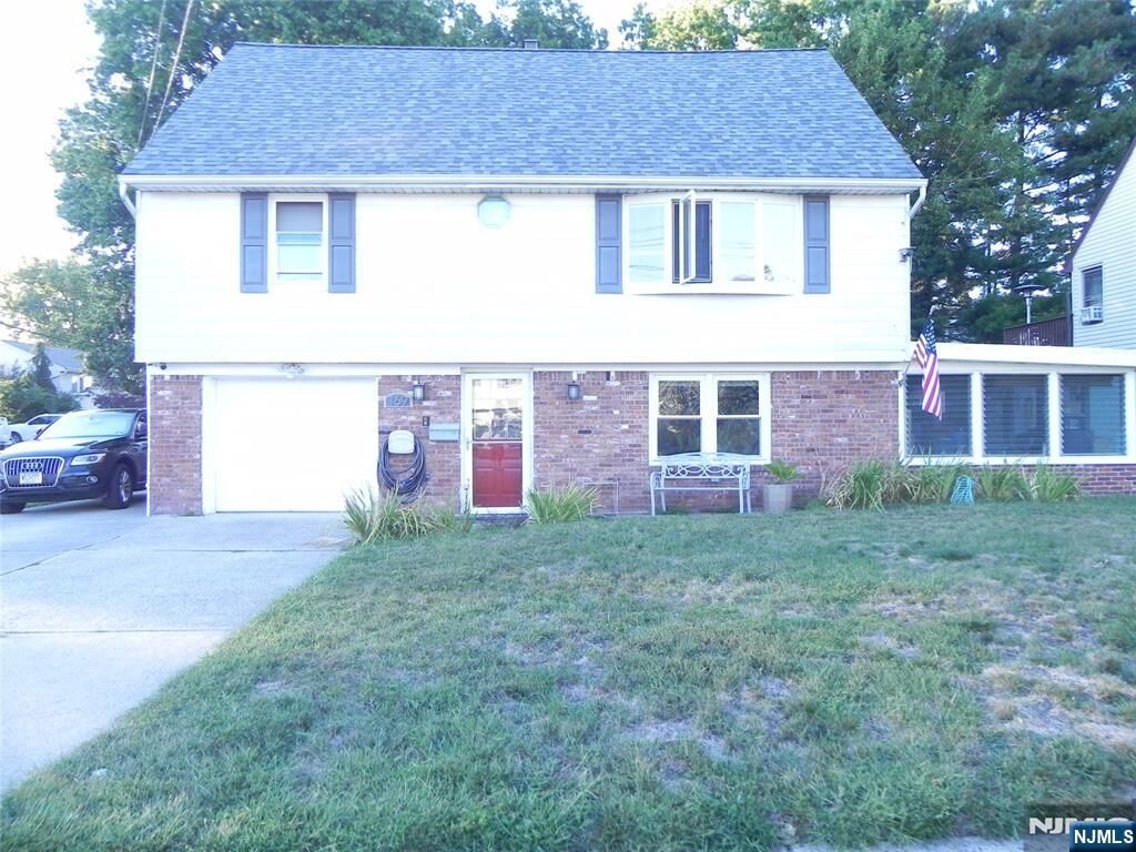 Property Photo:  169 Franklin Street  NJ 07643 