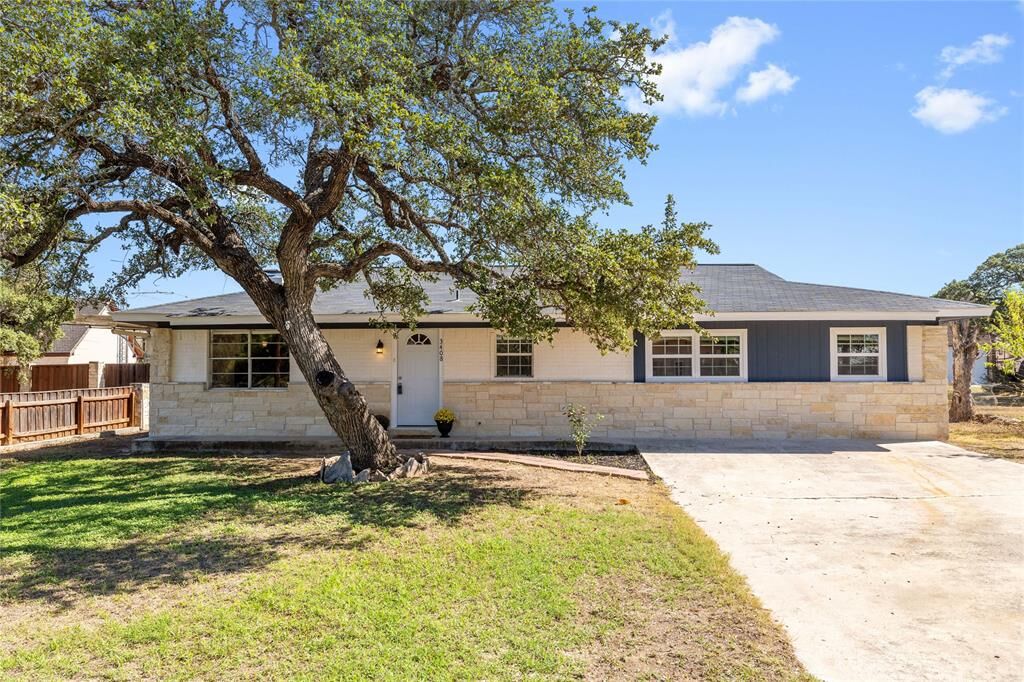 Property Photo: 3408 Durham Avenue TX 76801