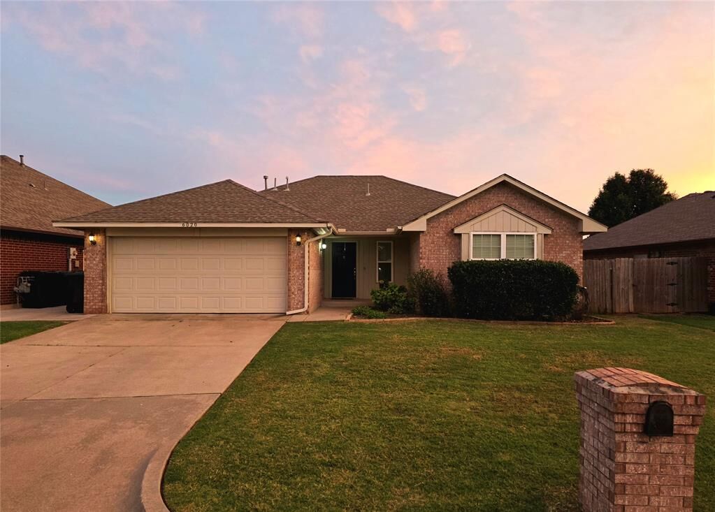 Property Photo: 6020 SE 86th Street OK 73135