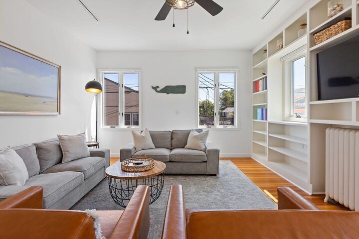 Property Photo:  290 Commercial Street 2B  MA 02657 