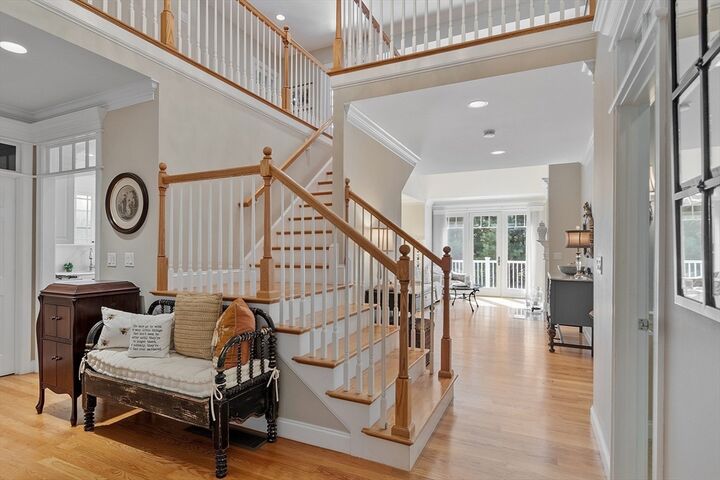 Property Photo:  7 Ivana Drive 7  MA 01810 