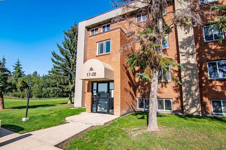 Property Photo: 80 Piper Drive 19 AB T4P 1H8
