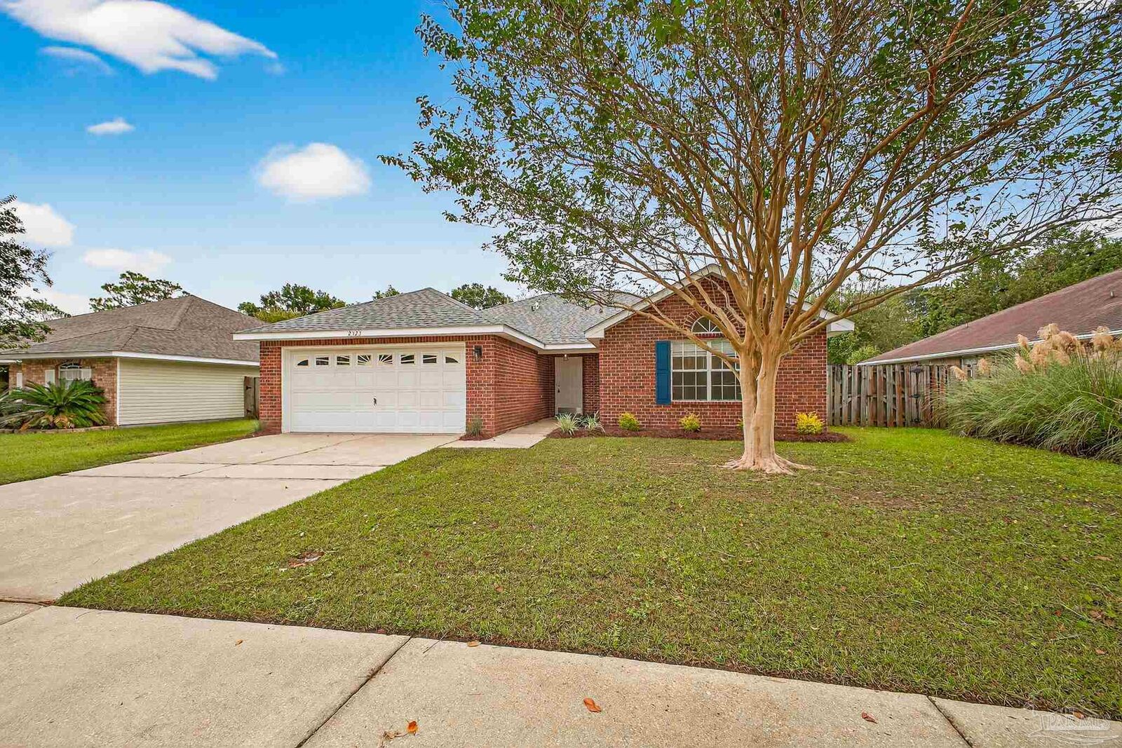 Property Photo:  2323 Tall Oak Dr  FL 32533 