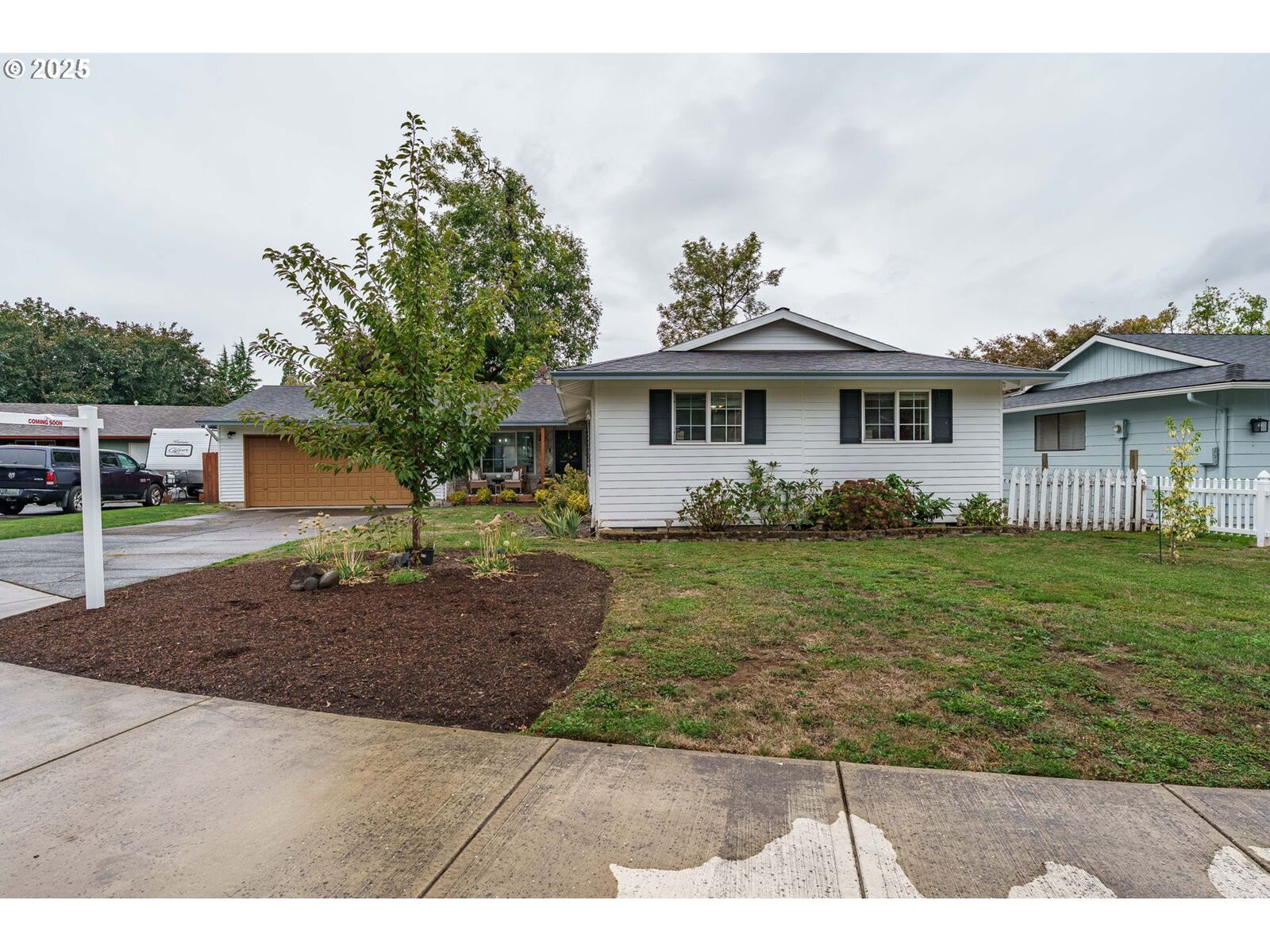 Property Photo:  3635 SE Helen Ct  OR 97060 