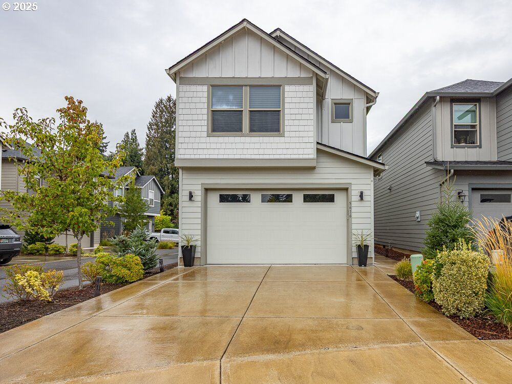 Property Photo:  5616 NE 59th Way  WA 98661 