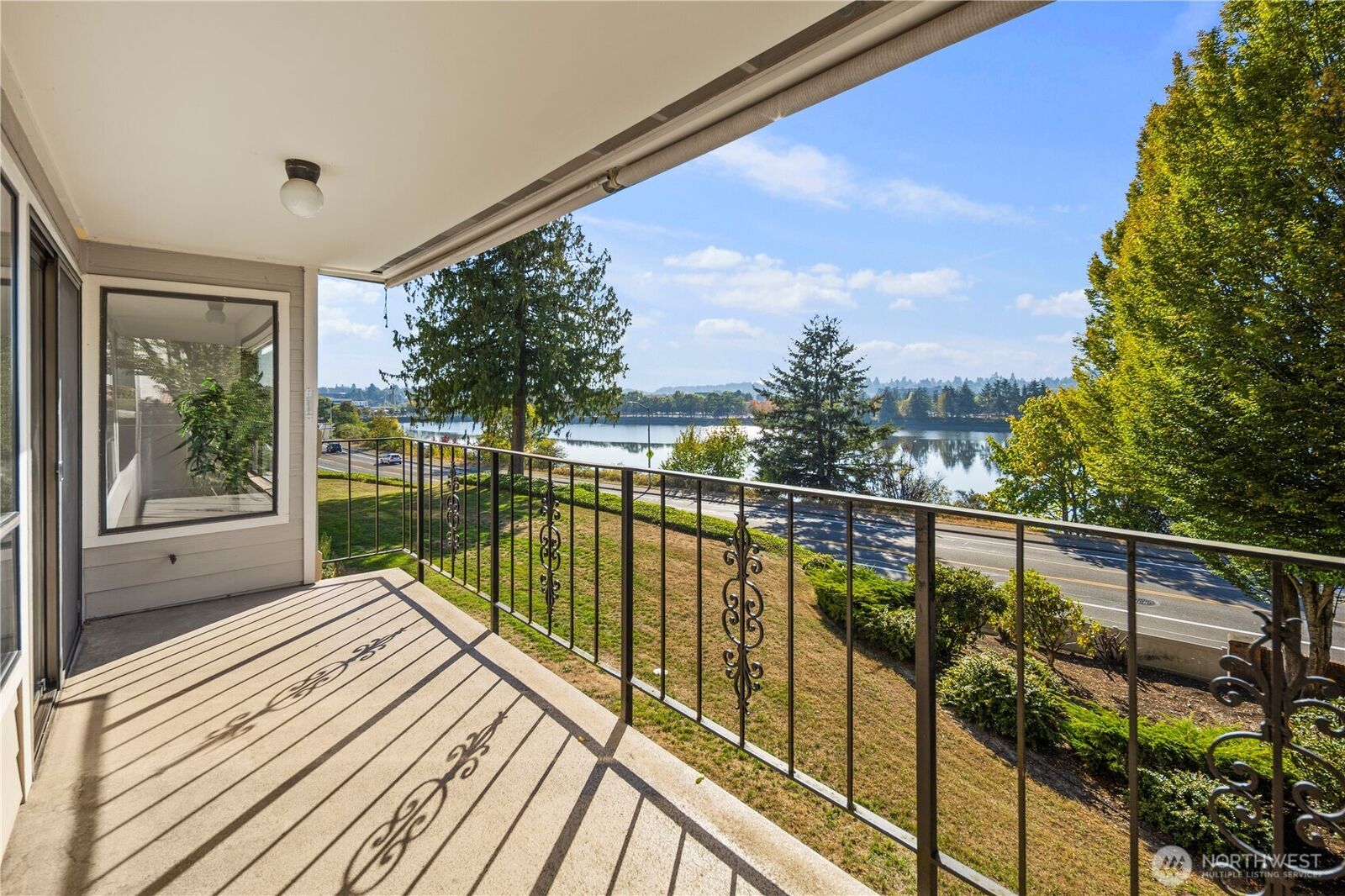 Property Photo:  904 E Bay Drive NE B208  WA 98506