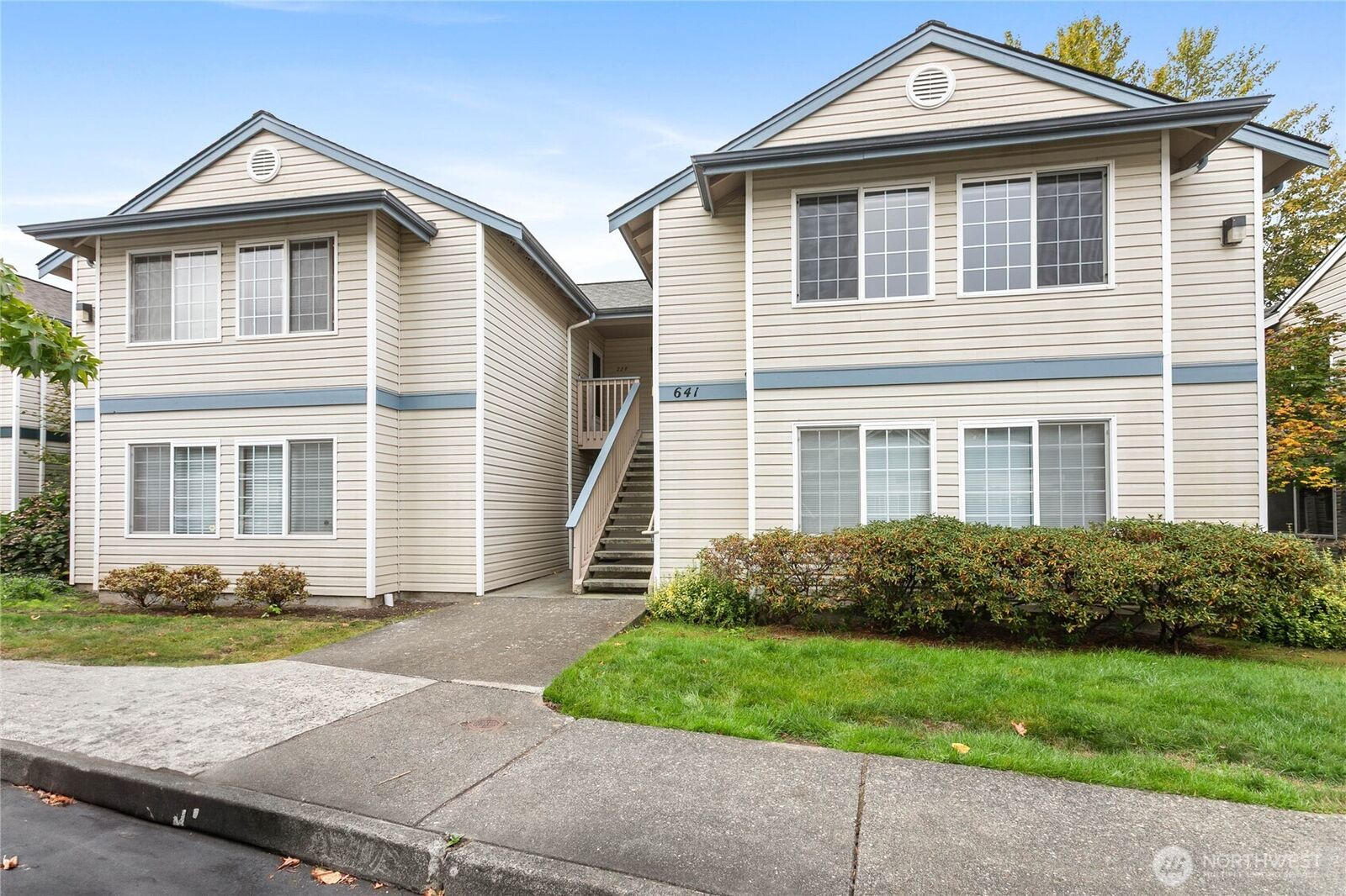 Property Photo:  641 W Horton 230  WA 98226 