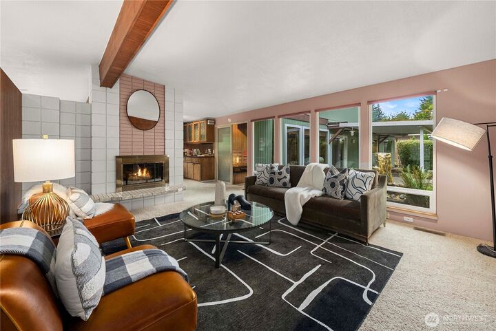 Property Photo:  5412  Melody Drive SE  WA 98503 