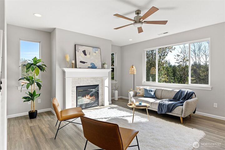 Property Photo:  9853  Alpenglow Way  WA 98332 