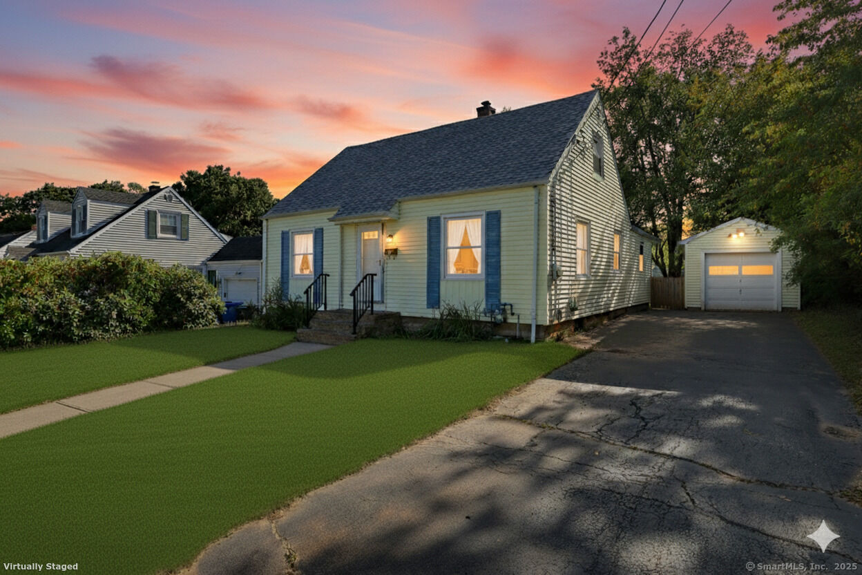Property Photo:  42 Windsor Road  CT 06517 