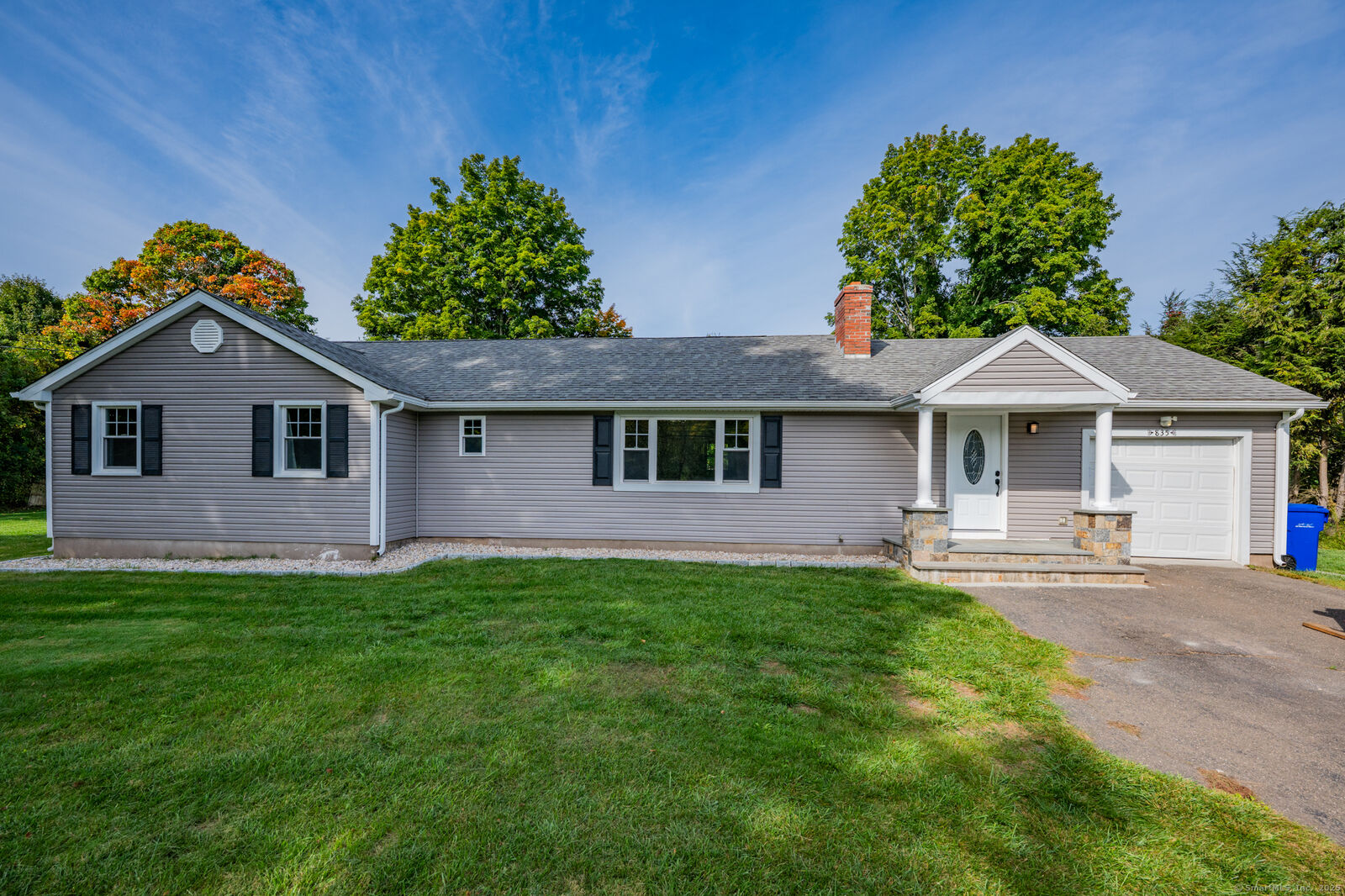 Property Photo:  835 Foster St Extension  CT 06074 