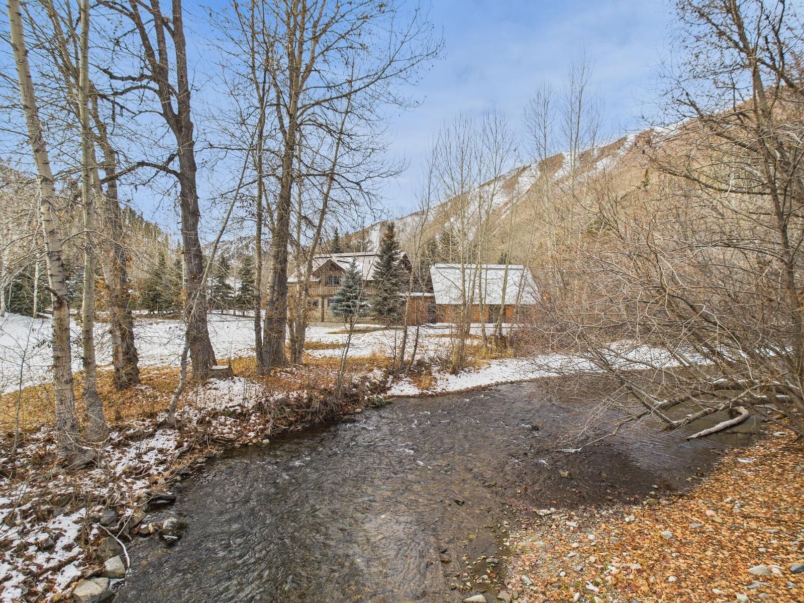 Property Photo:  106 Whipsaw Lane  ID 83340 
