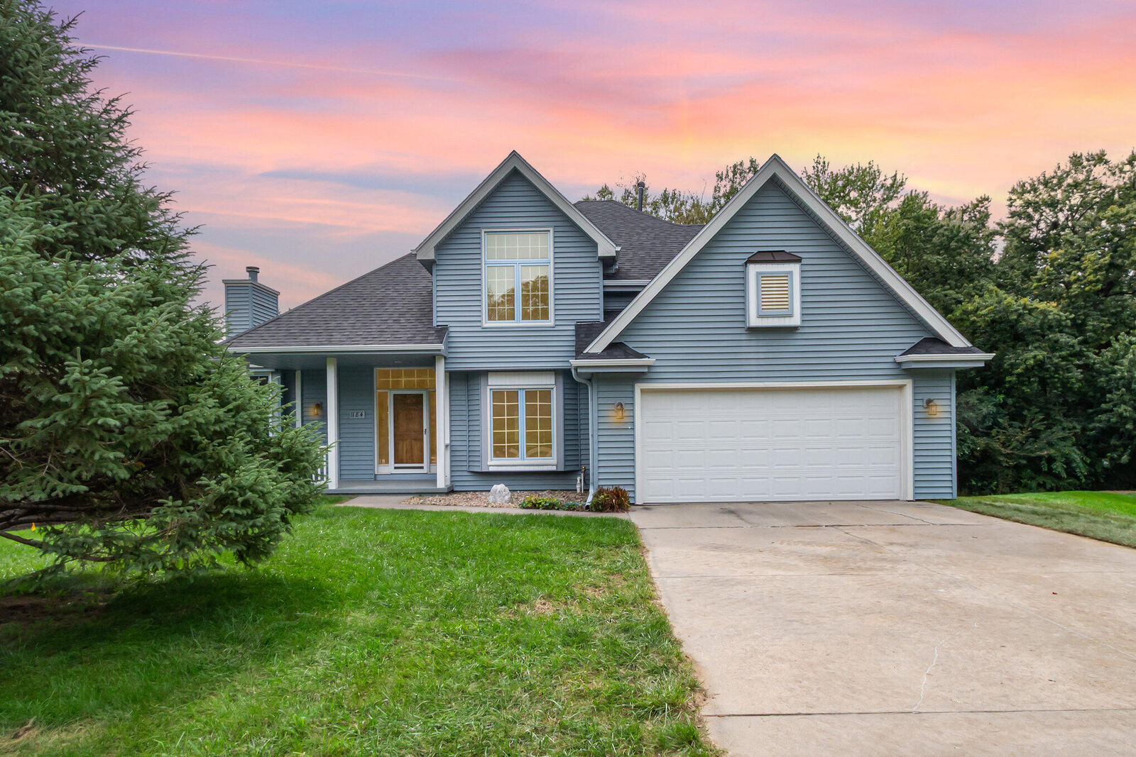 Property Photo:  184 Dayan Drive  IA 51503 