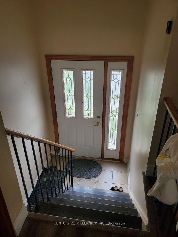 Property Photo:  44 Lakecrest Trail  ON L6Z 1S6 