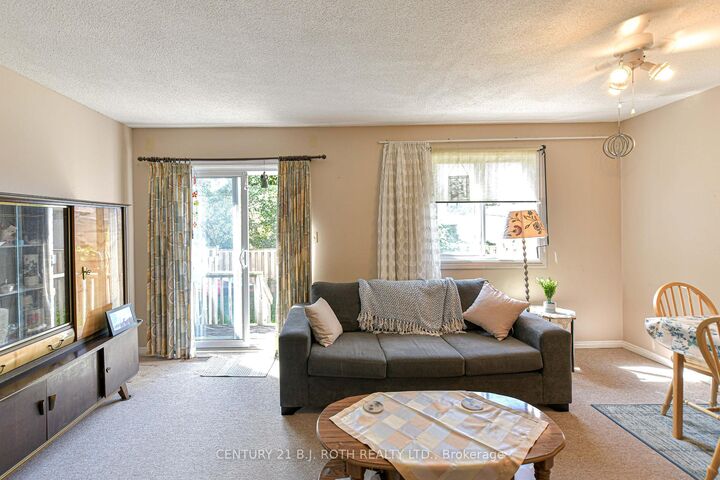 Property Photo:  25 South Street 106  ON L3V 7M7 