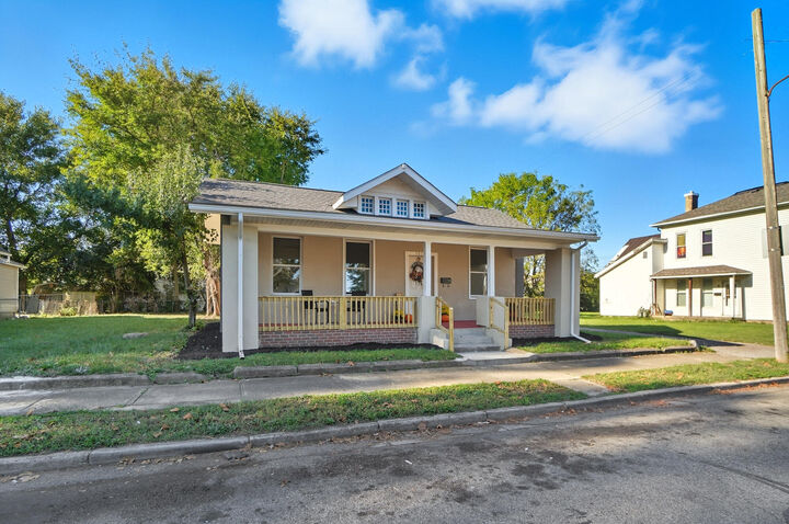 Property Photo:  301 Chestnut Avenue  OH 45503 