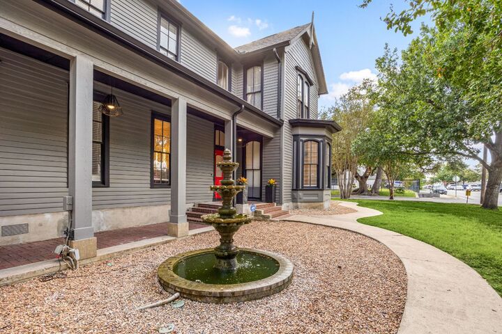 Property Photo: 1001 S Church Street TX 78626